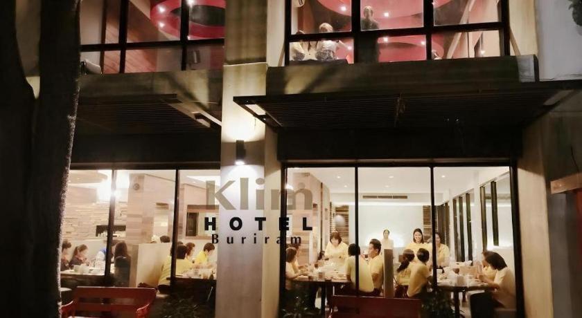 Klim Hotel Buriram Extérieur photo