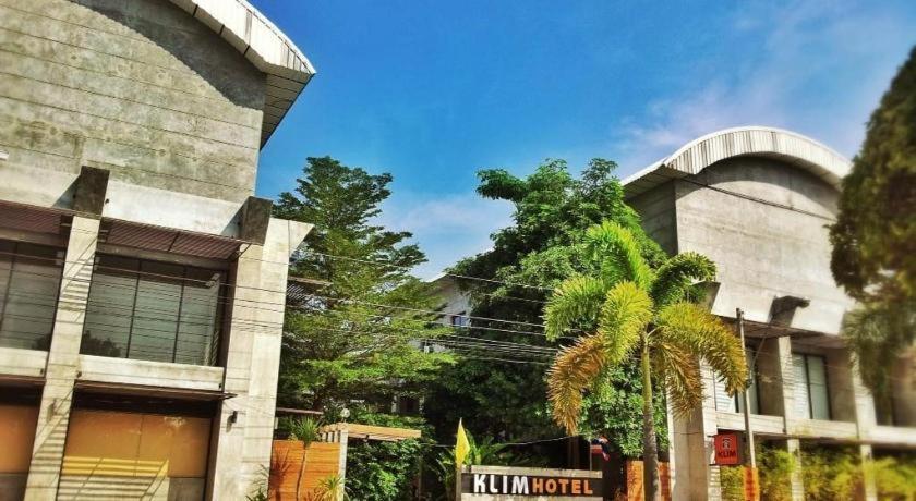 Klim Hotel Buriram Extérieur photo